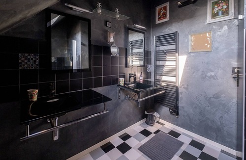 Tourny House | Le Clos Saint Paul