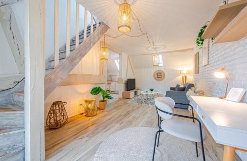 Carrieres-sous-Poissy Apartment | Le Cocon/Duplex de standing en centre-ville