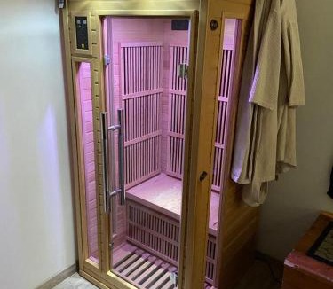 Cuvilly Apartment | Le Cosily jacuzzi et sauna privatif