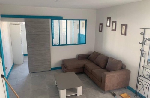 Champvert Apartment | LE DEPOT appartement du port à Champvert