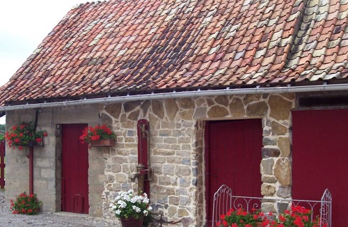 Henneveux House | Le Gîte Du Bois Groult