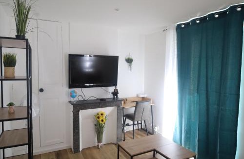 Coulommiers Apartment | Le Halo Secret, 40min de Disney, 5 min du centre Coulommiers