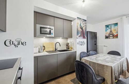 Bezons Apartment | Le Havre de Paix