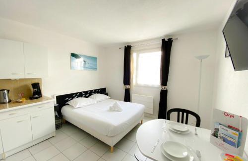Port Apartment | Le Littoral