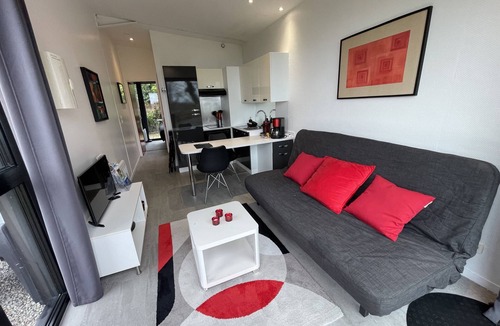Varengeville-sur-Mer Apartment | Le Lodge Rouge with sea view