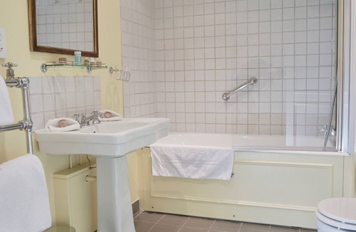 Gressy Hotel | Le Manoir De Gressy
