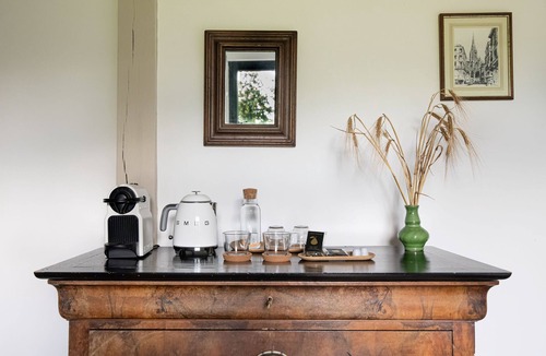 Yebleron House | Le Manoir de la campagne