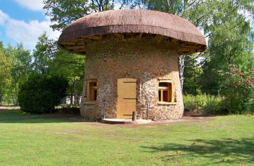 Fere-en-Tardenois Bed & Breakfast | Le Nid Dans Les Bruyères