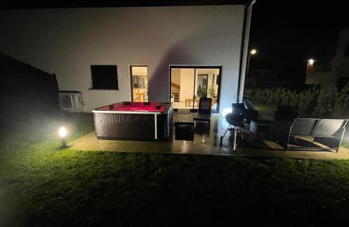 Wimille House | Le Paradis du petit Rupembert