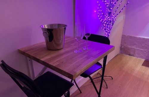 Rouen City Centre Apartment | Le Paradis Perdu