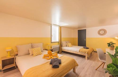 Hincmar Apartment | Le Pastel - 10 couchages - proche Cathédrale