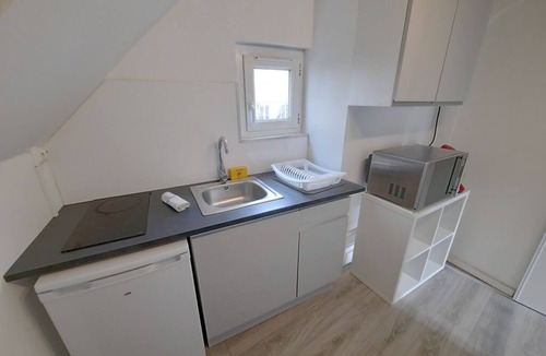 Faubourg North Apartment | Le Perdrix 2 - Studio 2 prs, near town center