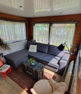 Cavron-Saint-Martin House | Le Petit Cavron