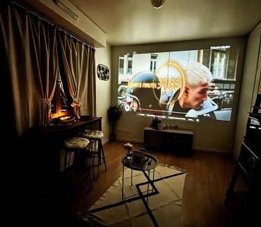 Quartier Vieux Marche-Cathedrale Apartment | Le Petit Ciné - Rouen Gare - Smartloc Immo