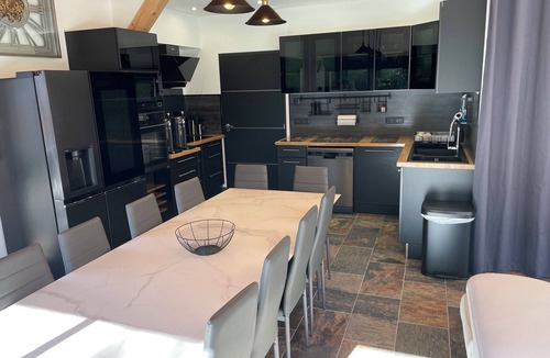 Villy-en-Trodes House | Le Prestige des Lacs Chalet close to the lakes, the Oriental Forest and Nigloland