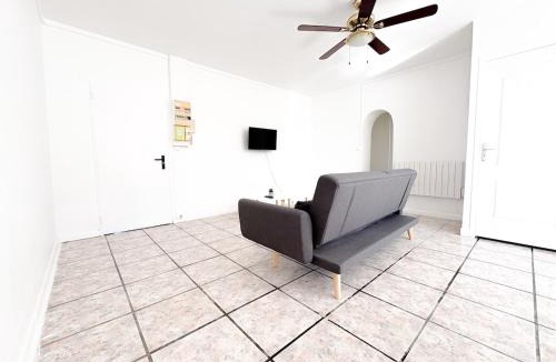 Valenciennes Apartment | Le spot 5min du centre ville de Valenciennes , wifi,