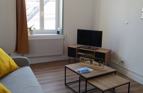 Outreau Apartment | Le Sunny - Spacious, renovated duplex apartment