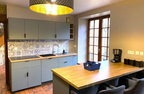 Sedan Apartment | LE TEMPS SUSPENDU - SEDAN