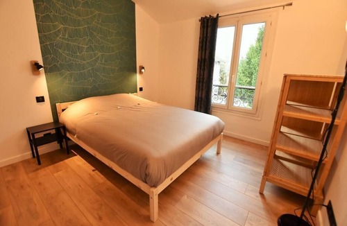 Auvers-sur-Oise Apartment | LE TOIT D'AUVERS - 2nd floor