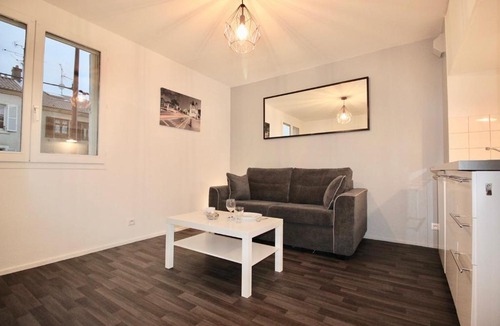 Longeville-les-Metz Apartment | Le Toit d'Emma