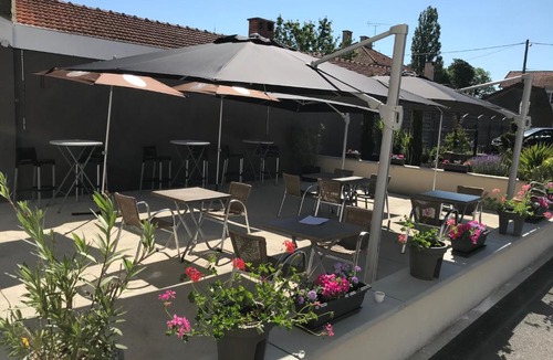 Jagée Hotel | Le toro bleu