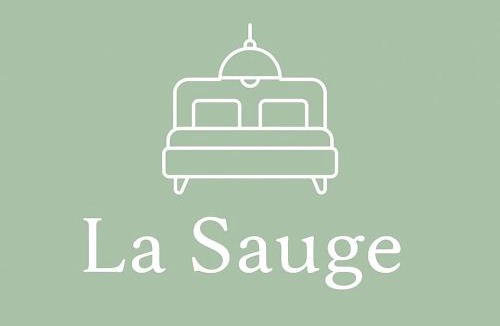 Beauficel-en-Lyons House | "Le Val des Prés" Atypique, Chambres spacieuses dans ancienne usine