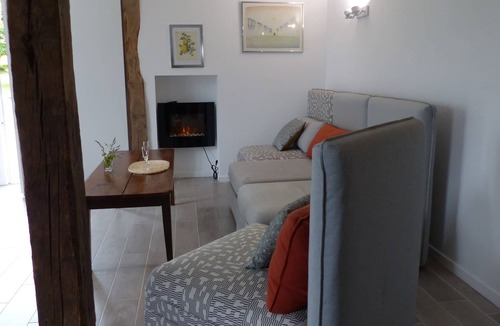 Grimault Cottage | Le Verger Grimaldin - Character cottage 4 kms from Noyers-sur-Serein.