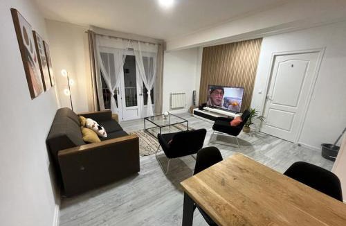 Cambrai Apartment | LeRelaisdOdile * Grand T3 * Hyper Centre