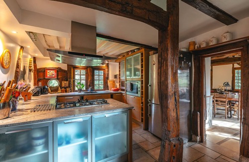 Ablon House | Les 3 Fresnes, beautiful thatched cottage in the heart of Normandy nature.