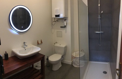 Boulogne-Centre Apartment | Les Cabines du Mirador 1 - Apartment with Marina View