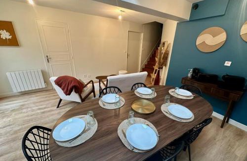 Miroir - Batignolles Apartment | Les Cyclades - Gare - 6 pers