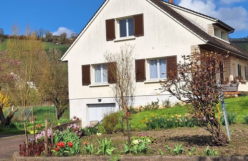 Bonneil House | Les Glycines - Maison Avec bel Extérieur