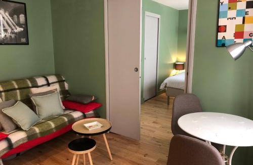 Notre-Dame Apartment | Les Petits Apparts Versailles