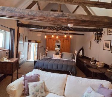 Buais-les-Monts House | Les Petits Champs