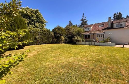La Houssaye-en-Brie House | Les Sablons