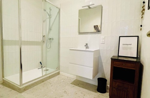 Lille Centre Ville Apartment | Liberté - Large apartment for 4 people with parking Lille Center