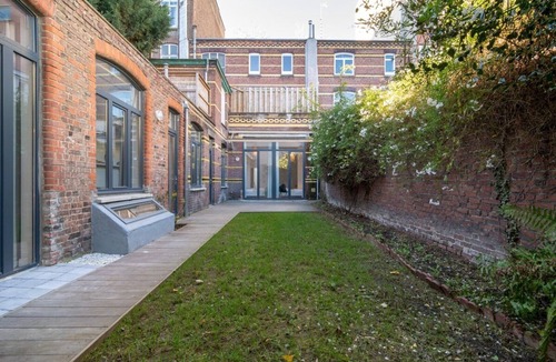 Wazemmes Apartment | Lille Centre - Beautiful apartment with garden !