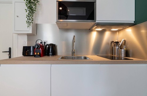 Lille Centre Ville Apartment | Lille Hypercentre - Beautiful design studio!