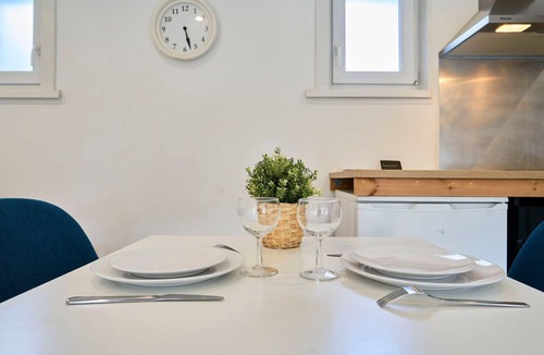 Lille Apartment | Lille hypercentre gares - small suite