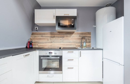 Lille-Moulins Apartment | Lille proche Wazemmes/Jb Lebas - 2 bed apartment