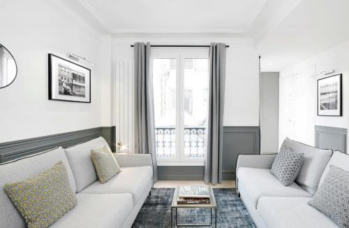 Quartier de la Porte-Saint-Denis Apartment | LivinParis - Luxury 2 Bedrooms Opera I