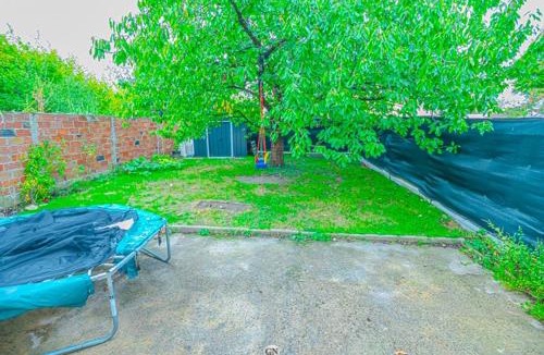 Sainte-Genevieve-des-Bois Villa | Location Cosy Paris - villa Emeraude