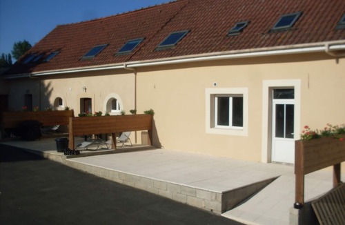Rety Cottage | LOCQUINGHEM PALACE GITE N°2 HEATED DISCOVERY POOL