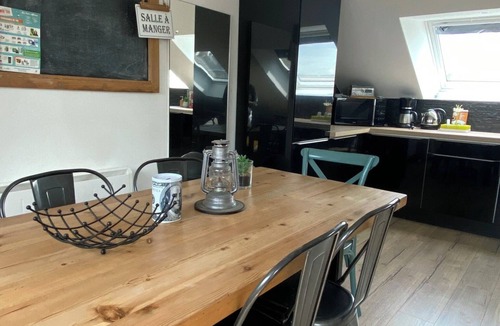 Saint-Leu Apartment | LOFT LA FABRIQUE/HYPERCENTRE - 6 pers FREE PARK