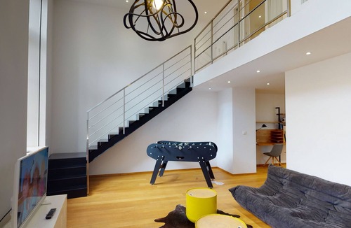 Petite-France Apartment | loft luxe 127m2 a 500m cathedral 2br 2bth