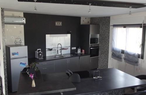 Friville-Escarbotin Apartment | LOFTCOSY 115M2 in a round wooden house, WIFI and BEIN free sport