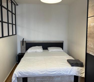 Centre-Ville Apartment | Logement au pied de la gare