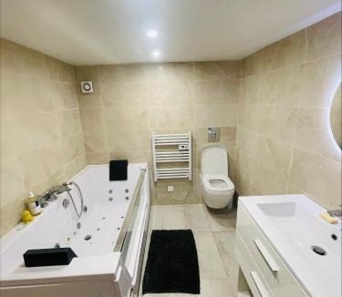 Guerard Apartment | Logement en rez de jardin