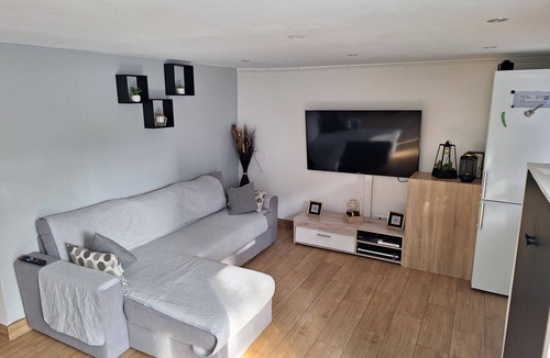 Tremblay-en-France Apartment | Logement Entier f3