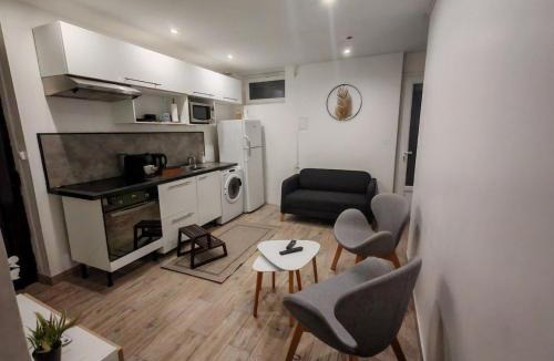 Drancy Apartment | Logement Heliconia proche Paris et aéroport Charles de Gaulle
